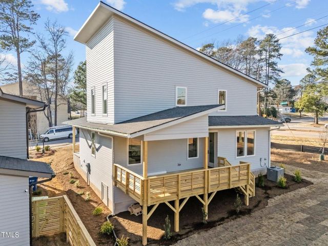 100 Farris Court, Raleigh, NC 27610
