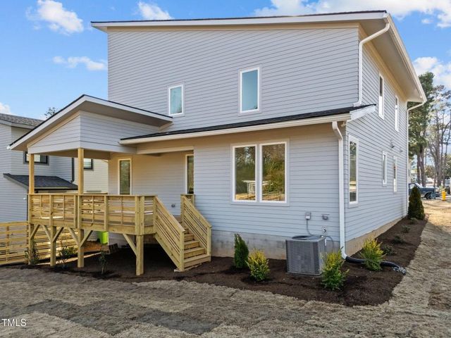 100 Farris Court, Raleigh, NC 27610