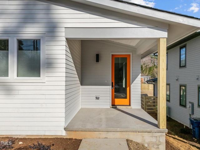 100 Farris Court, Raleigh, NC 27610