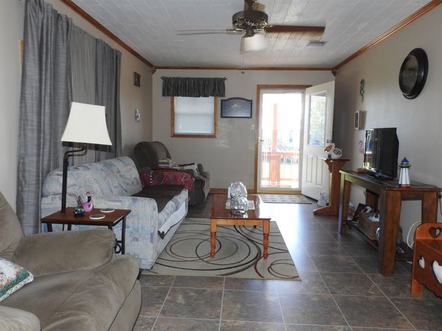 1464 Doctor Beatrous Rd, Theriot, LA 70397