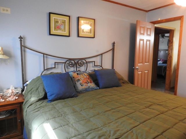 1464 Doctor Beatrous Rd, Theriot, LA 70397