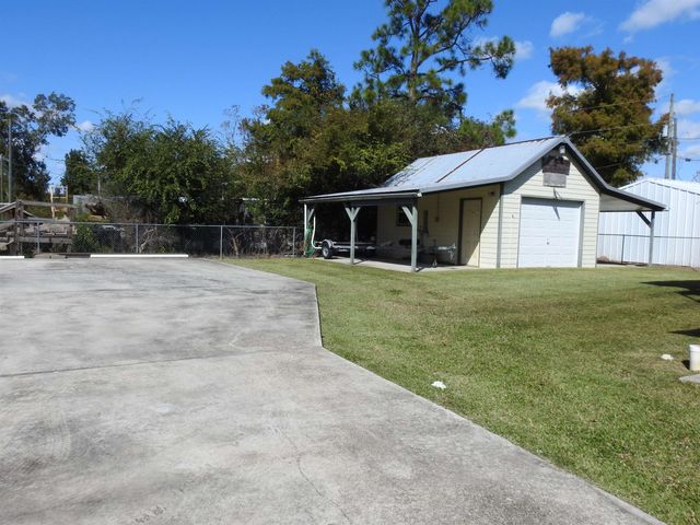 1464 Doctor Beatrous Rd, Theriot, LA 70397