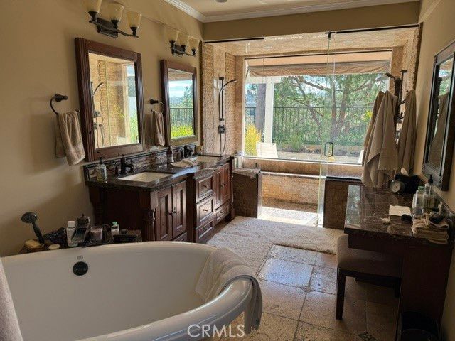 5598 Vista Del Mando S A, Laguna Woods, CA 92637