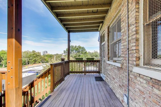 5515 S Woodlawn Avenue 3S, Chicago, IL 60637