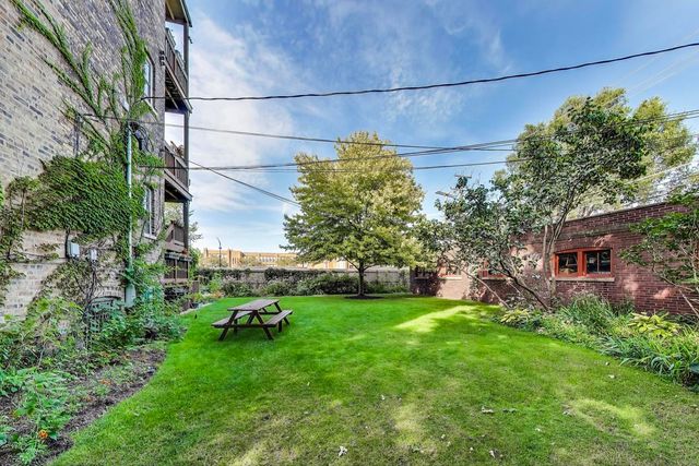 5515 S Woodlawn Avenue 3S, Chicago, IL 60637