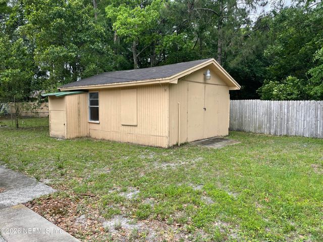 2226 LEON Road, Jacksonville, FL 32246