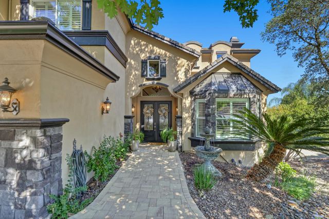 200 American River Canyon Dr, Folsom, CA 95630