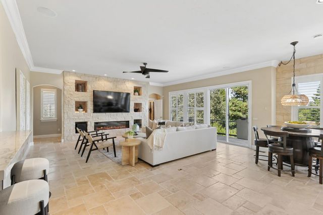 200 American River Canyon Dr, Folsom, CA 95630