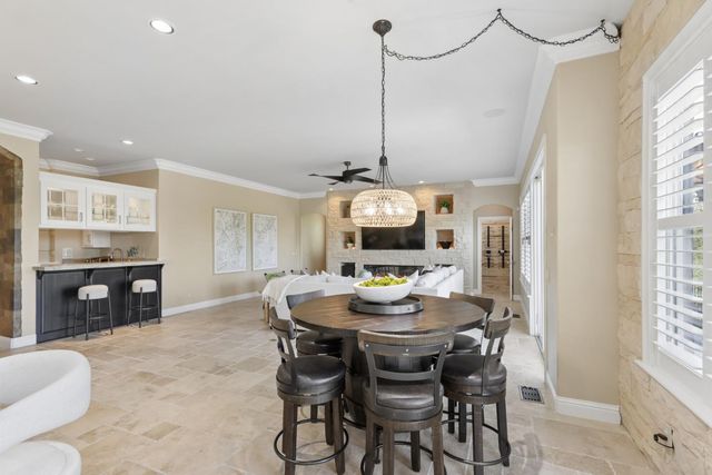 200 American River Canyon Dr, Folsom, CA 95630