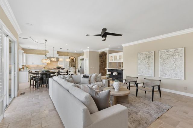 200 American River Canyon Dr, Folsom, CA 95630