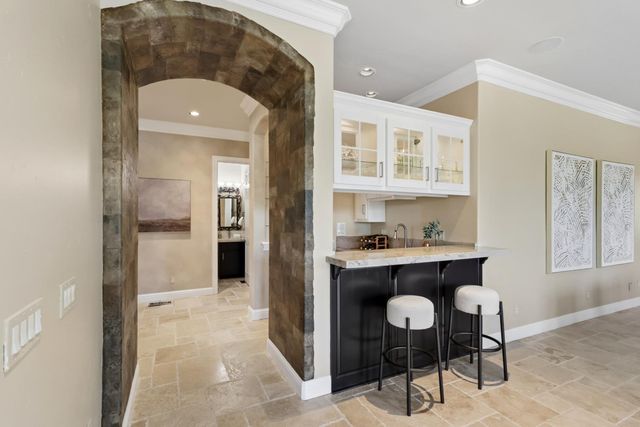 200 American River Canyon Dr, Folsom, CA 95630