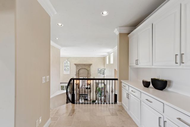 200 American River Canyon Dr, Folsom, CA 95630