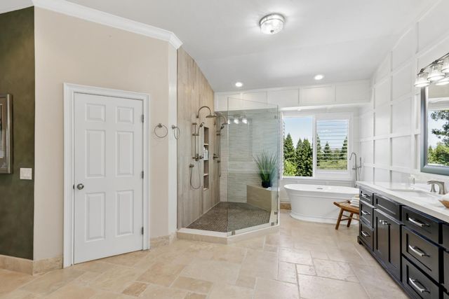 200 American River Canyon Dr, Folsom, CA 95630