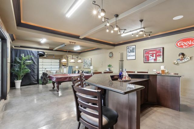 200 American River Canyon Dr, Folsom, CA 95630