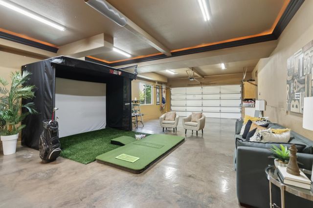 200 American River Canyon Dr, Folsom, CA 95630