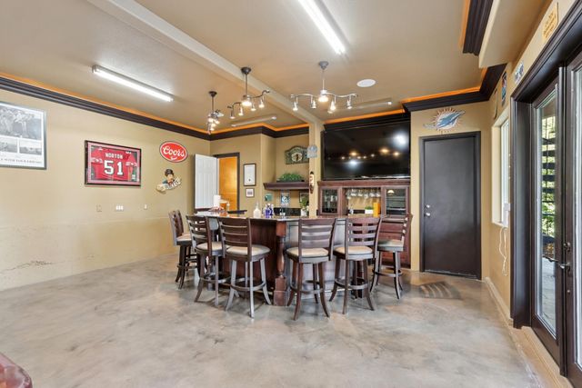 200 American River Canyon Dr, Folsom, CA 95630