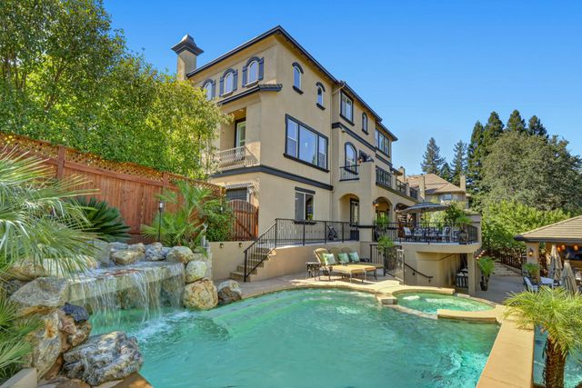 200 American River Canyon Dr, Folsom, CA 95630