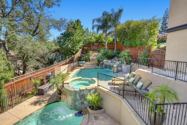 200 American River Canyon Dr, Folsom, CA 95630