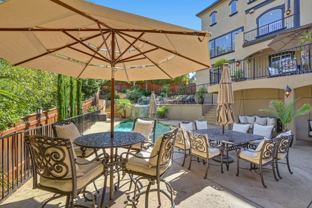 200 American River Canyon Dr, Folsom, CA 95630