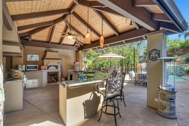 200 American River Canyon Dr, Folsom, CA 95630