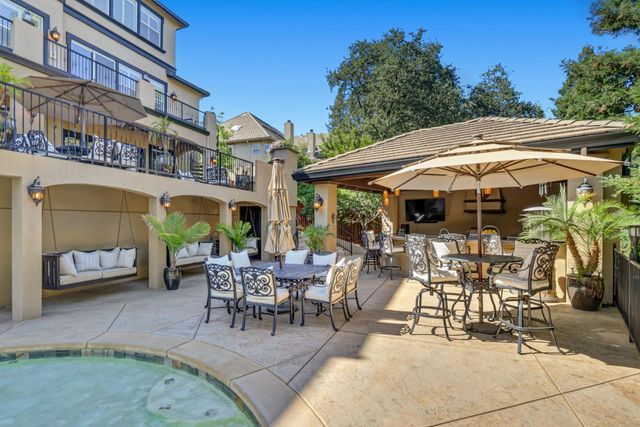 200 American River Canyon Dr, Folsom, CA 95630