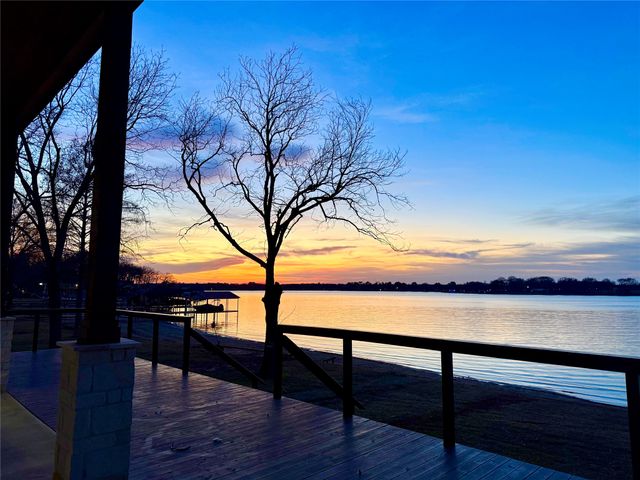 11194 Lakeside Lane, Mabank, TX 75156