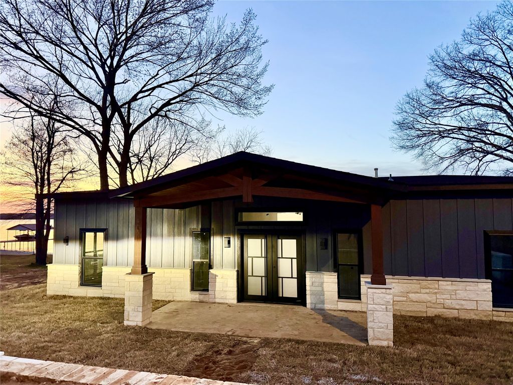 11194 Lakeside Lane, Mabank, TX 75156