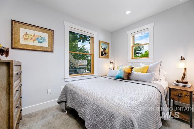 1007 N 8th St, Boise, ID 83702