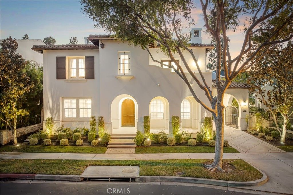 15 Boardwalk, Newport Beach, CA 92660 — photo 2