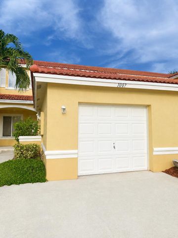 1007 Arezzo Circle, Boynton Beach, FL 33436