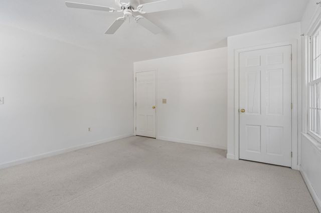 12 Fairway Drive, Amherst, NH 03031