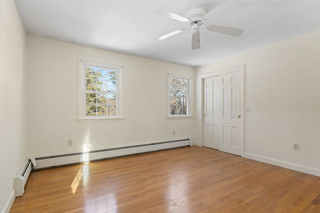 12 Fairway Drive, Amherst, NH 03031