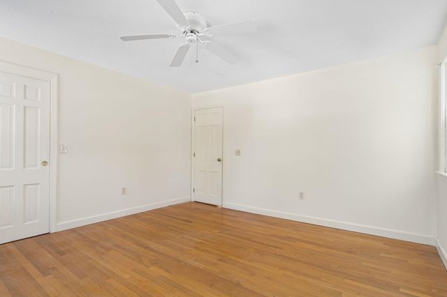 12 Fairway Drive, Amherst, NH 03031