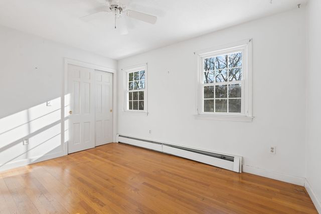 12 Fairway Drive, Amherst, NH 03031