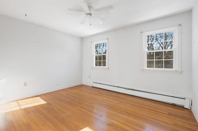 12 Fairway Drive, Amherst, NH 03031