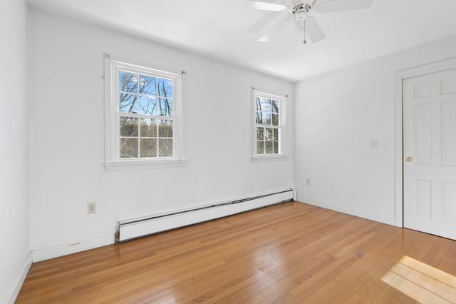 12 Fairway Drive, Amherst, NH 03031