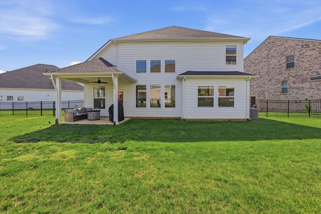 514 Stinson Ct, White House, TN 37188