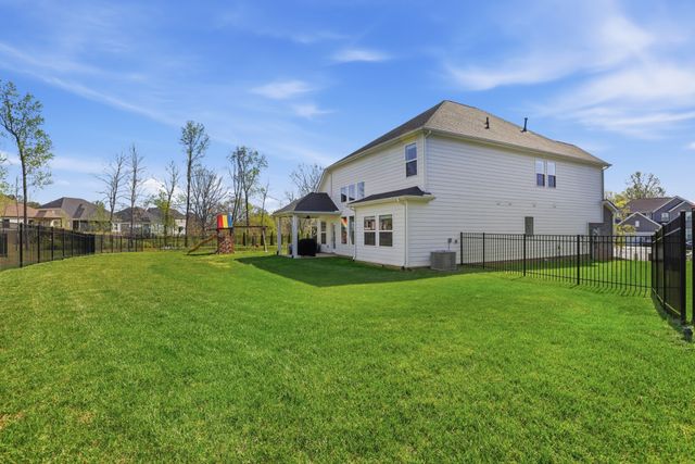 514 Stinson Ct, White House, TN 37188