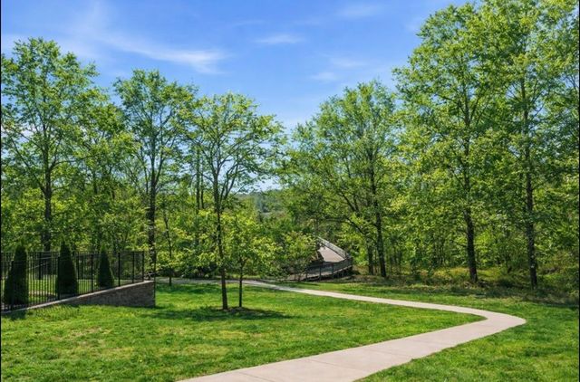 514 Stinson Ct, White House, TN 37188