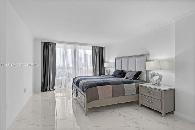 210 174th St 2112, Sunny Isles Beach, FL 33160