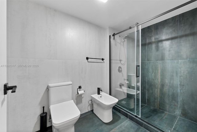 210 174th St 2112, Sunny Isles Beach, FL 33160