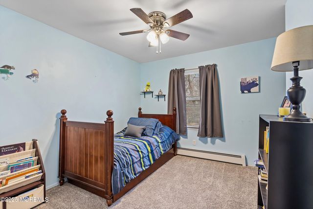 46 Spruce Street, Beachwood, NJ 08722