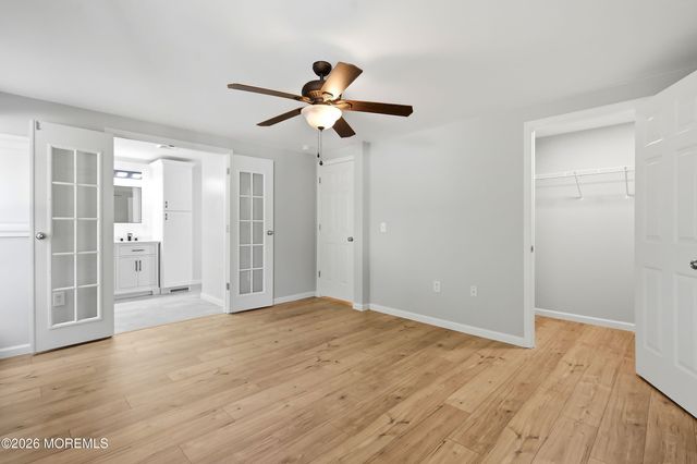 99 Oak Ridge Lane, Manahawkin, NJ 08050