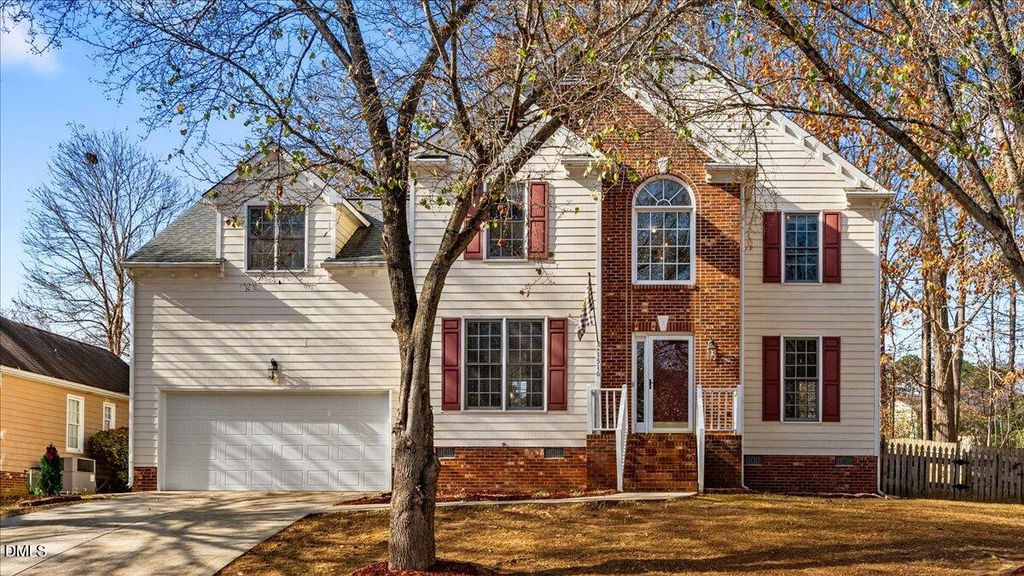 1516 Covered Wagon Road, Mcleansville, NC 27301