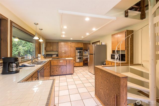 3547 Deer Park Road, Port Angeles, WA 98362