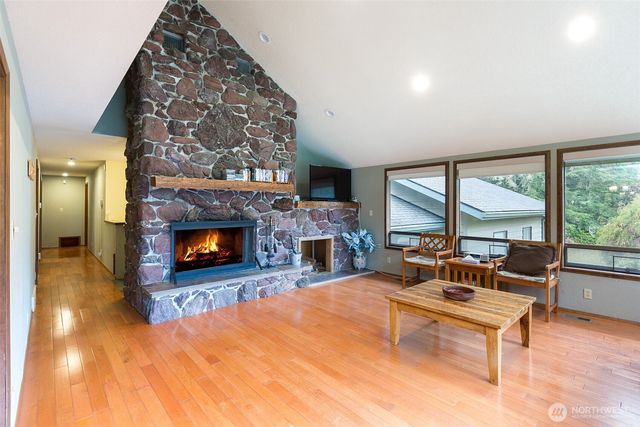 3547 Deer Park Road, Port Angeles, WA 98362