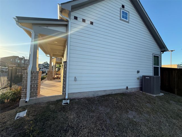 760 W Bedford Euless Road 200, Hurst, TX 76053