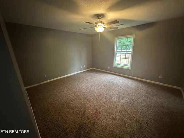 1847 Andy Lane, Maryville, TN 37803
