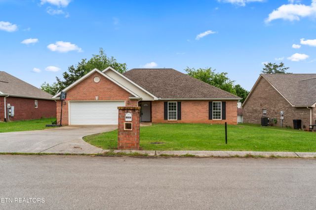 1847 Andy Lane, Maryville, TN 37803
