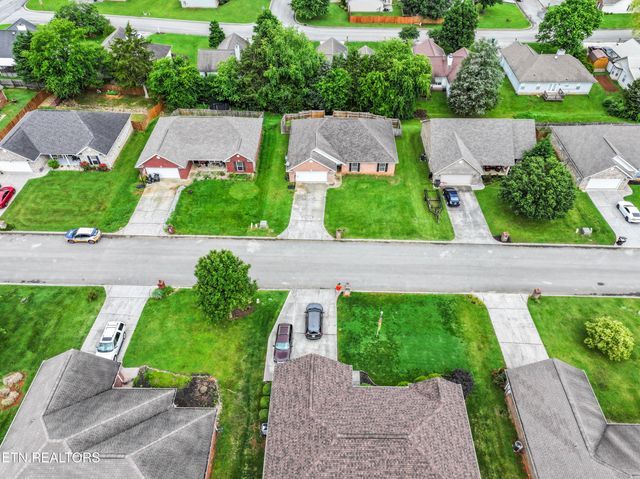 1847 Andy Lane, Maryville, TN 37803
